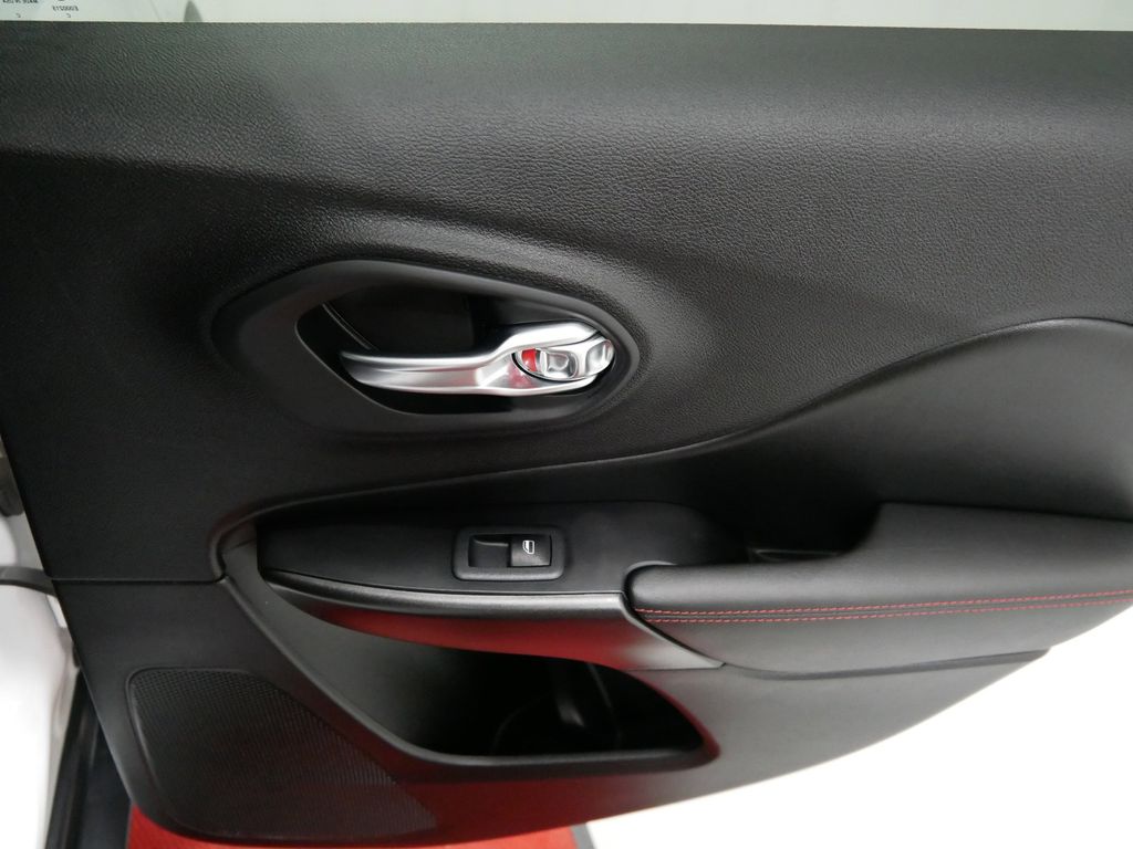 2025 Toyota Tundra Limited - Photo 58