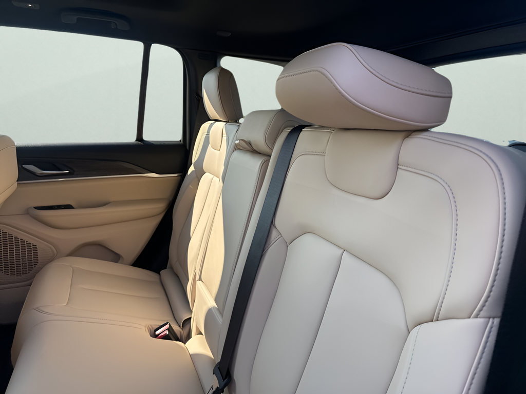 New Car 2025 Jeep Grand Cherokee  Limited For Sale Under $50,000 In Austin, Texas