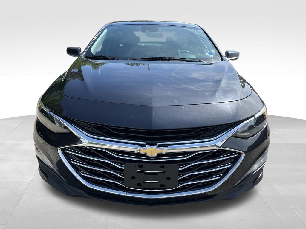 Used 2023 Gray Chevrolet LT image 9