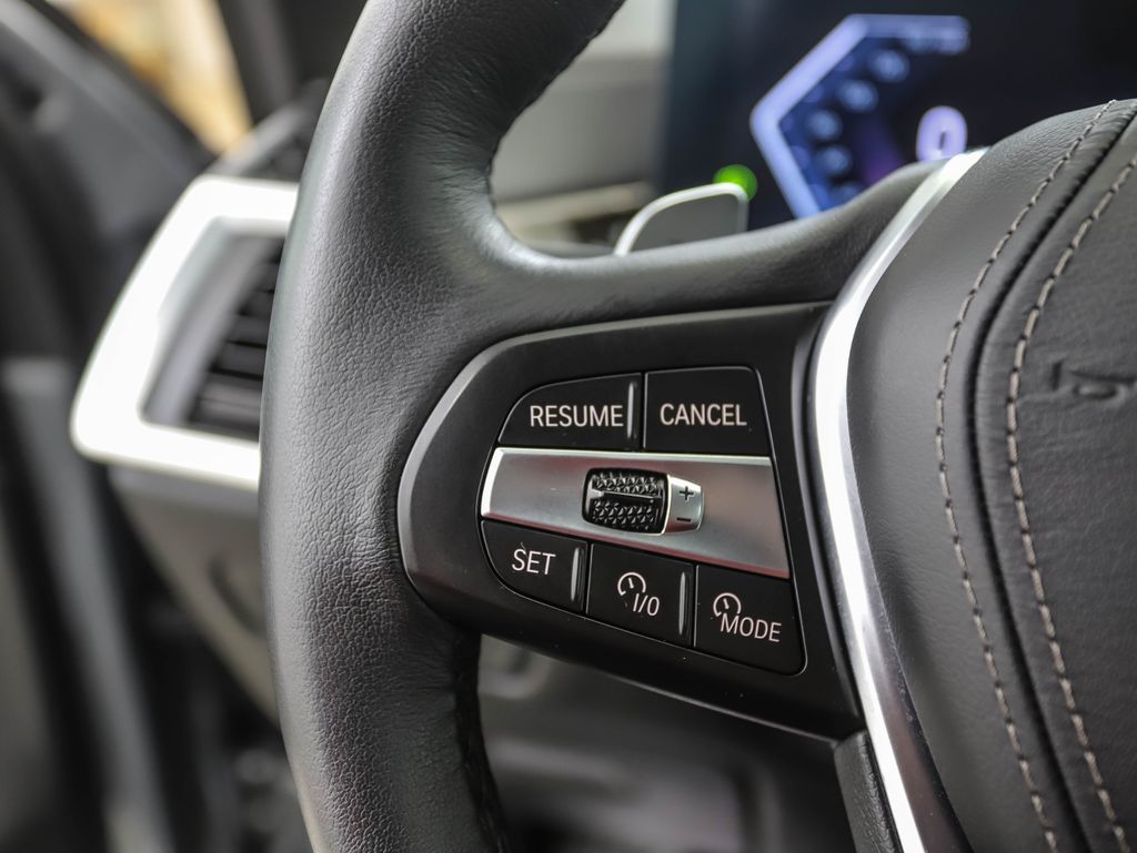 Thumbnail: 2025 BMW X5 - 12