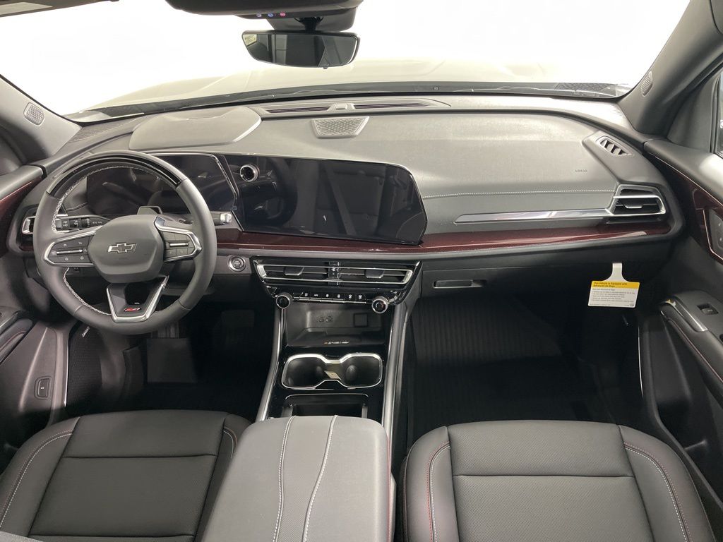 Thumbnail: 2026 Chevrolet Traverse - 16