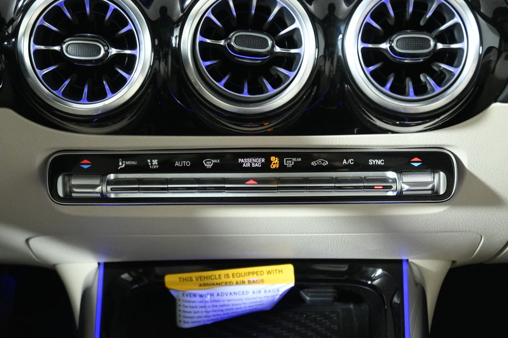 Thumbnail: 2026 Mercedes-Benz GLA - 20