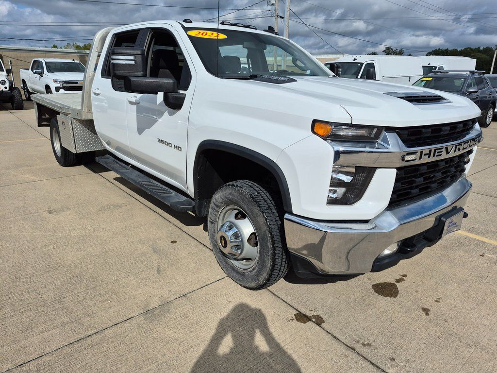 Summit White 2022 Chevrolet Silverado 3500HD Pickup Truck 4X2 Automatic