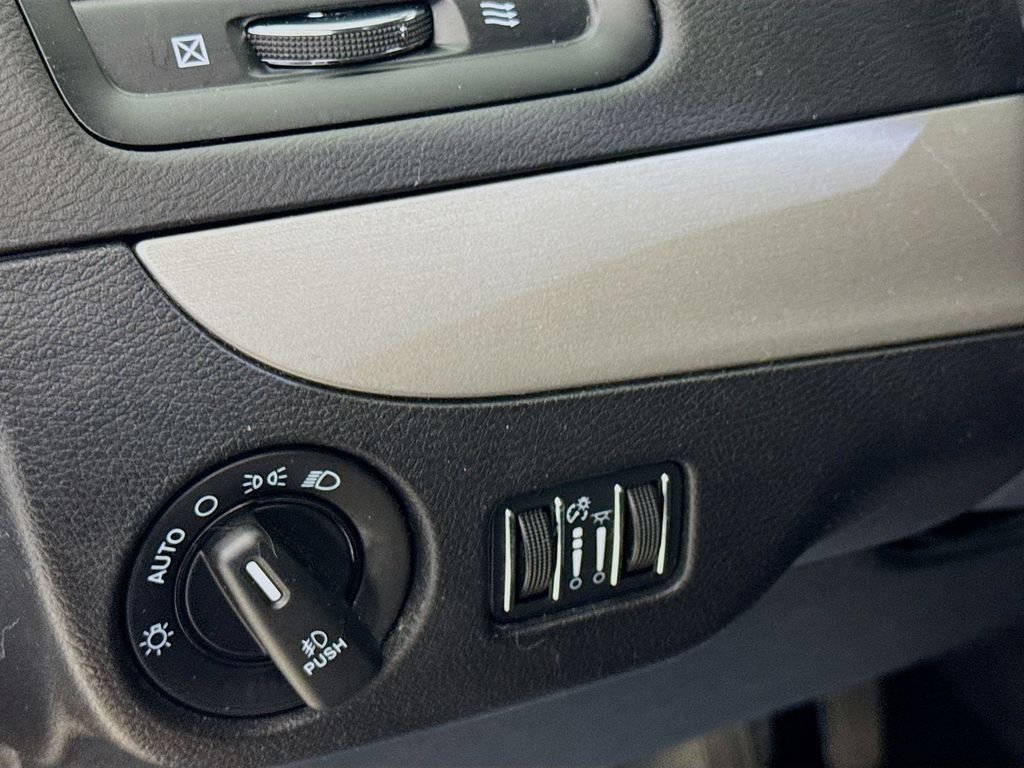 Used Car 2015 Dodge Grand Caravan  R/t For Sale Under $10,000 In Austin, Texas