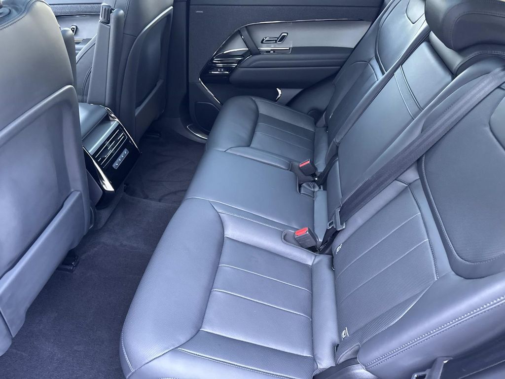 Certified Used 2025 Gray Land Rover Dynamic SE image 16