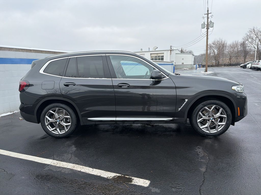 Thumbnail: 2022 BMW X3 - 6