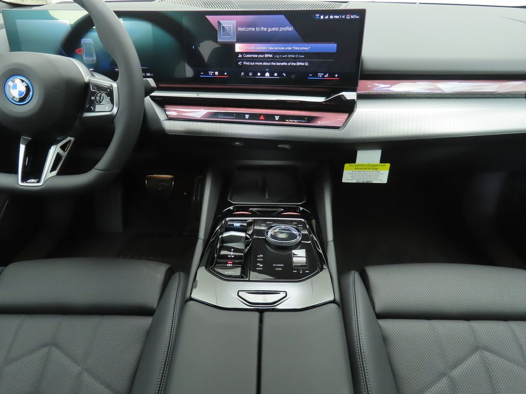 Thumbnail: 2026 BMW i5 - 13