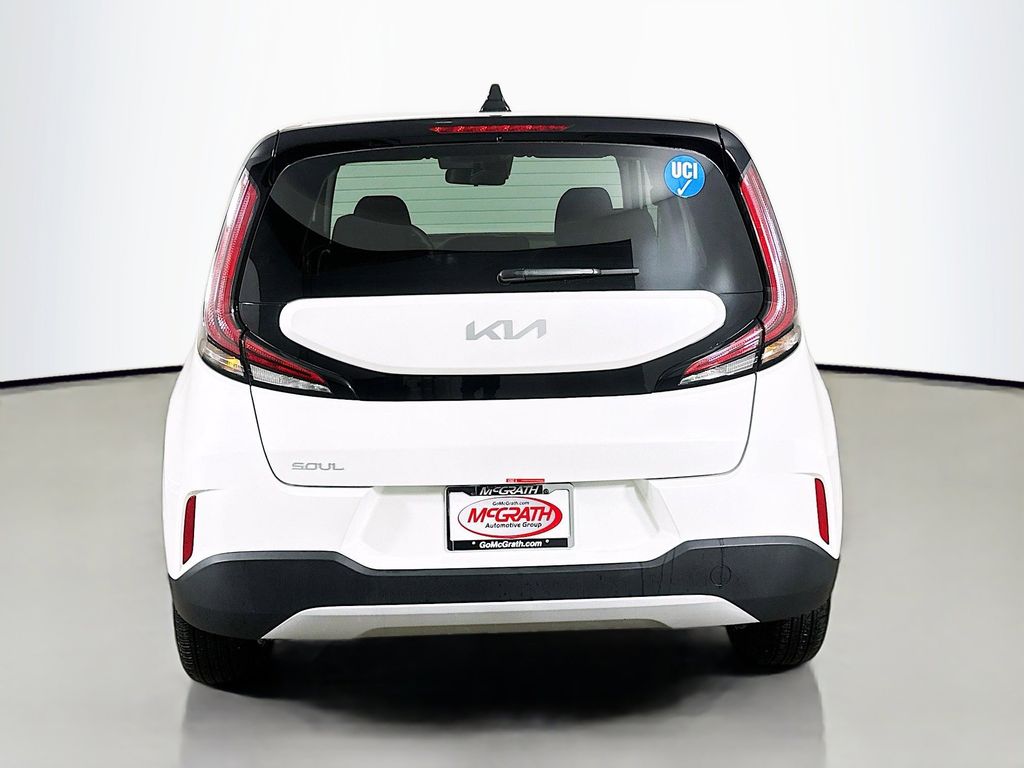2025 Kia Soul LX - Photo 14