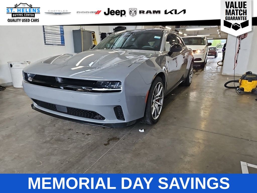 2025 Dodge Charger Daytona Scat Pack's photo