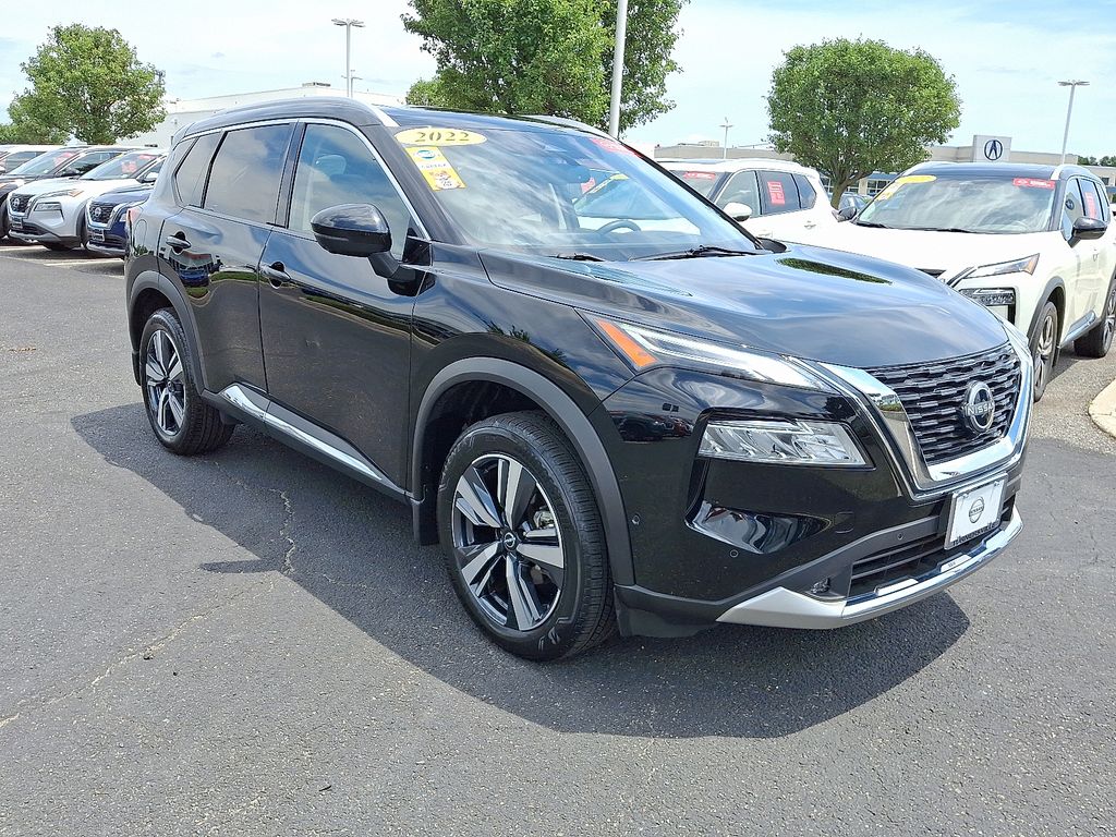Thumbnail: 2022 Nissan Rogue - 3
