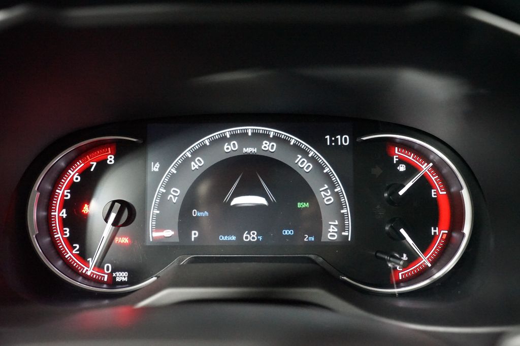 Thumbnail: 2025 Toyota RAV4 - 15