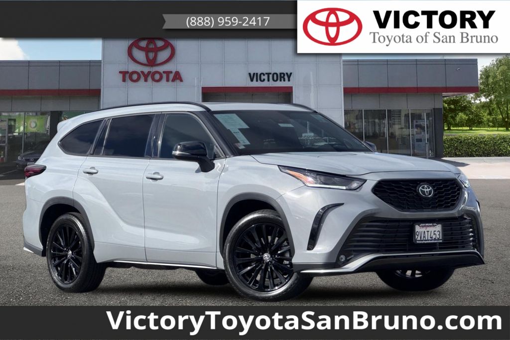 Cement 2025 Toyota Highlander SUV / Crossover All-Wheel Drive 8-Speed Automatic