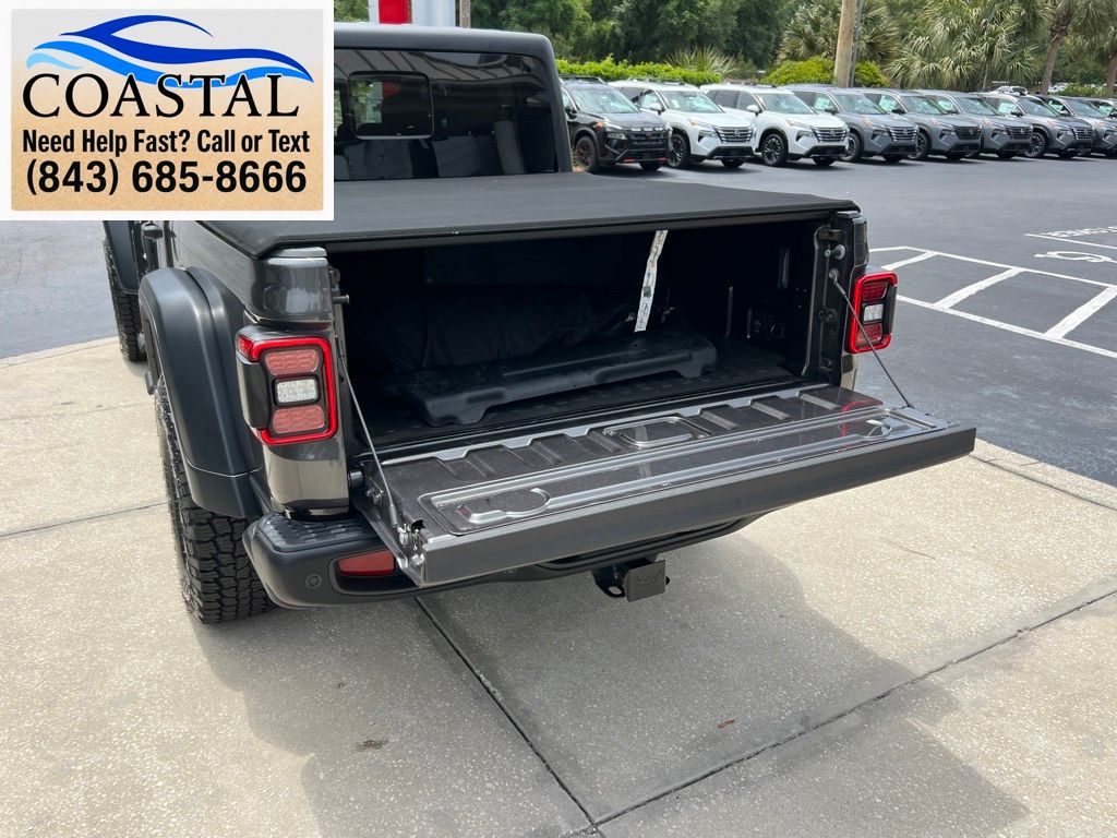 2020 Jeep Gladiator Rubicon Gray at Bob Mills Chevrolet