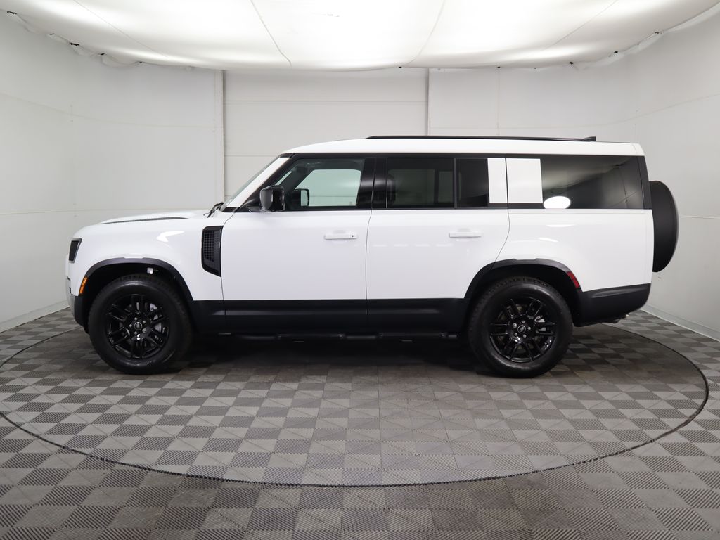 2025 Land Rover Defender 130 8