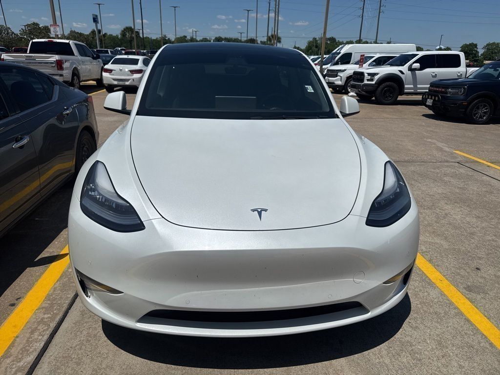 2021 Tesla Model Y Long Range White at AutoSavvy Houston Northwest
