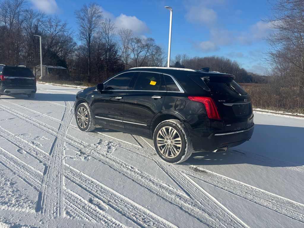 2019 Cadillac XT5 Premium Luxury 5