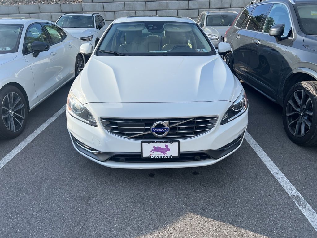 Ice White 2017 Volvo S60 T5 Inscription Platinum AWD Sedan All-Wheel Drive Automatic