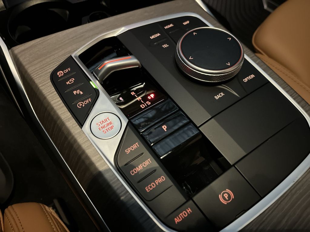 Thumbnail: 2026 BMW 3 Series - 20