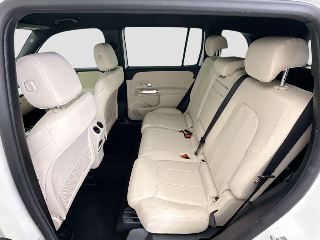 Certified Used 2025 White Mercedes-Benz GLB 250 image 19