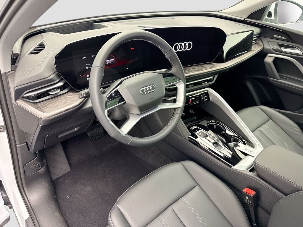 Thumbnail: 2025 Audi Q5 - 9