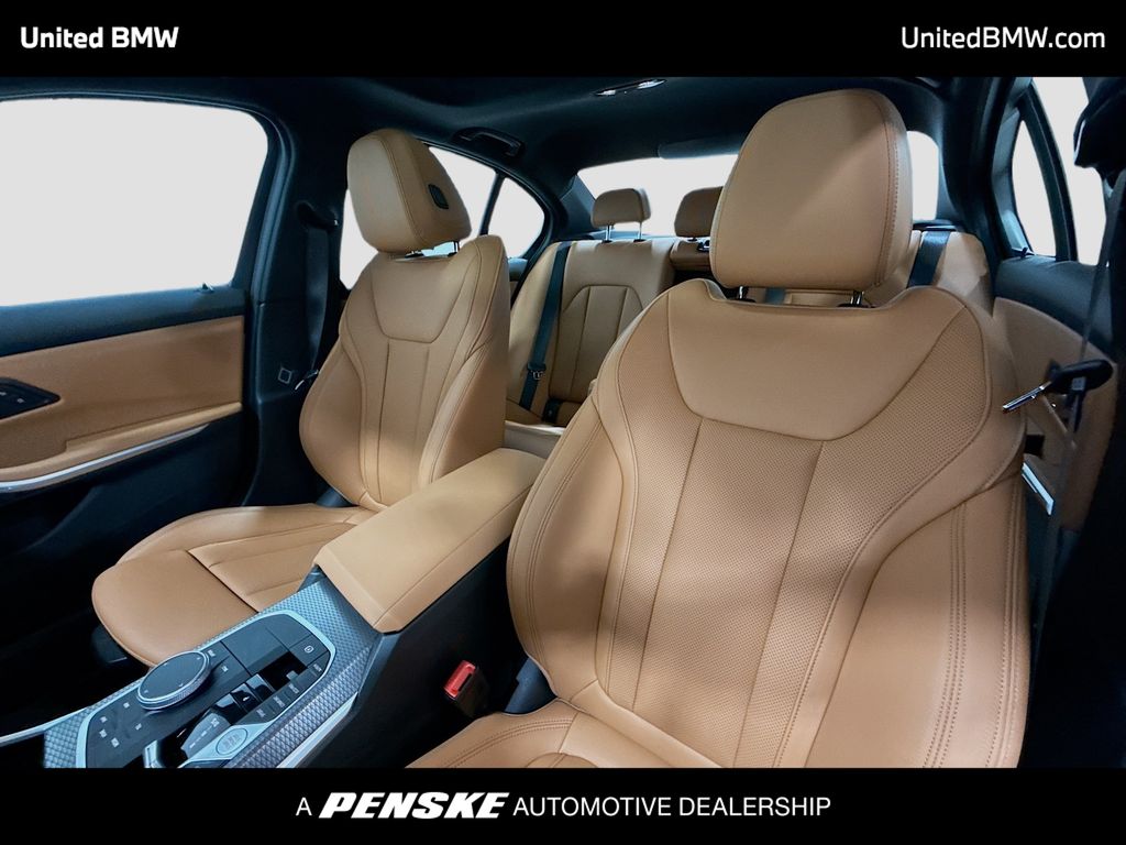 Thumbnail: 2026 BMW 3 Series - 5