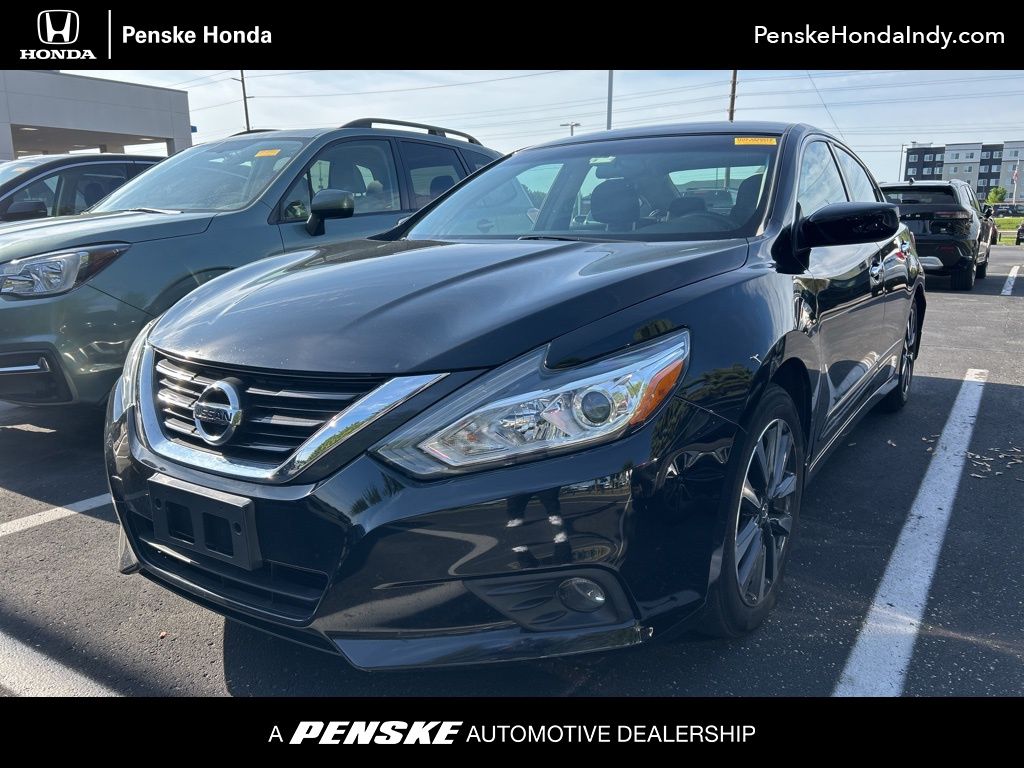 2016 Nissan Altima SV -
                Indianapolis, IN