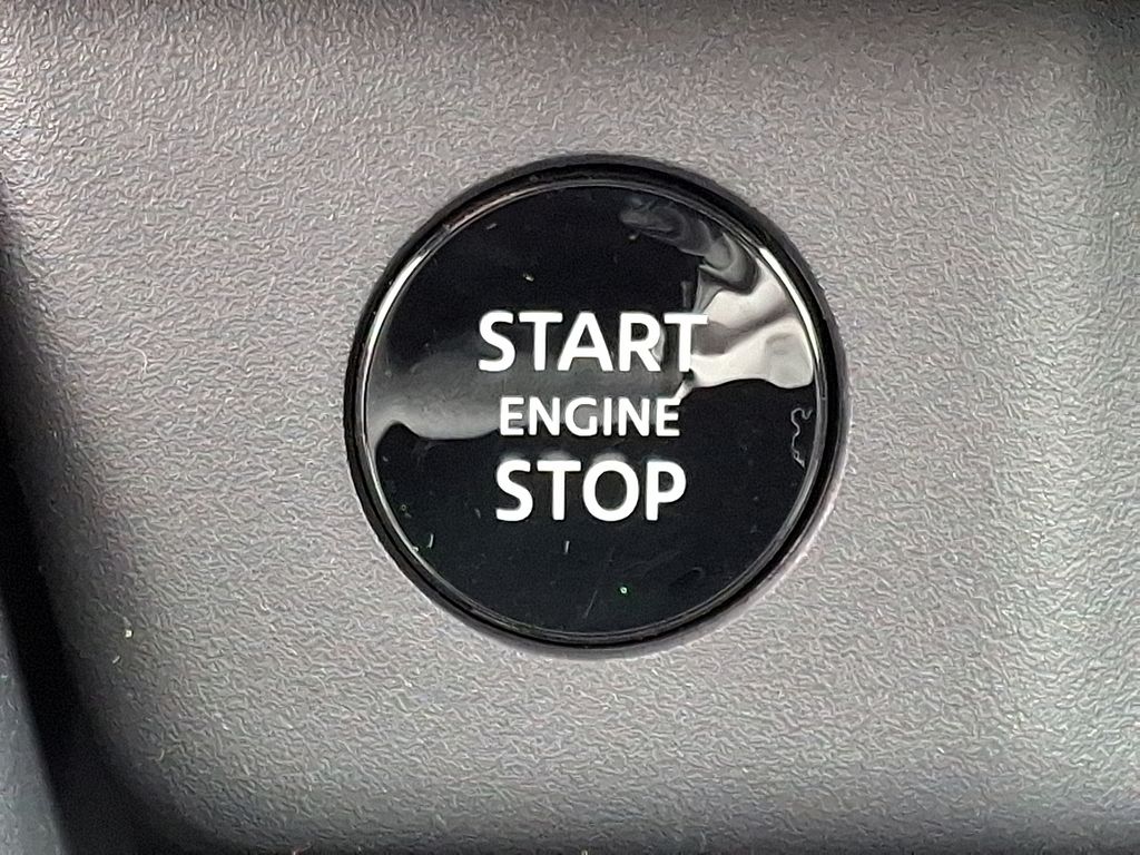 2026 Nissan Rogue — photo 15