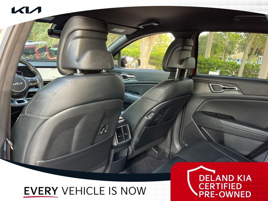 Used 2025 Kia Sportage SUV