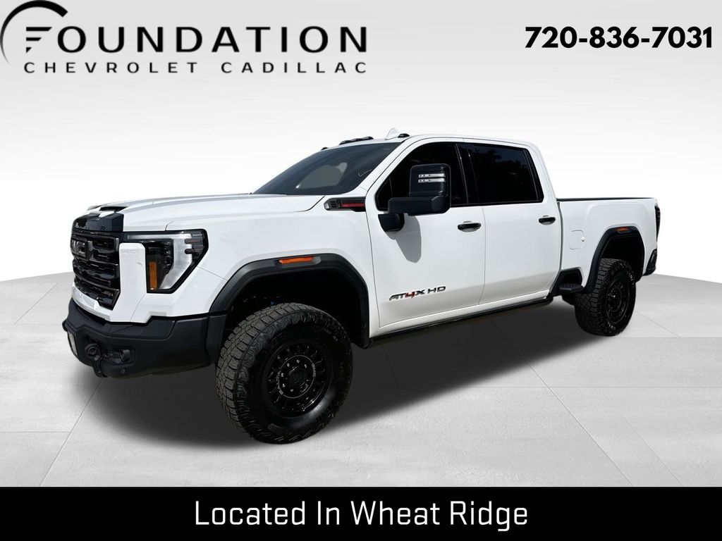Summit White 2025 GMC Sierra 2500HD Pickup Truck Four-Wheel Drive Automatic