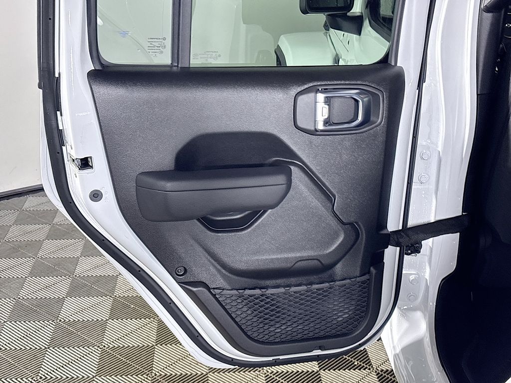 2026 Jeep Gladiator Sport S