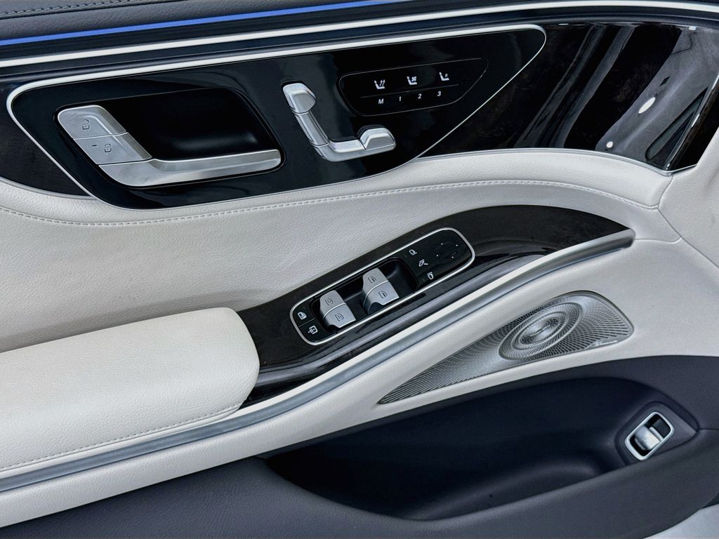 Thumbnail: 2027 Mercedes-Benz S-Class - 22