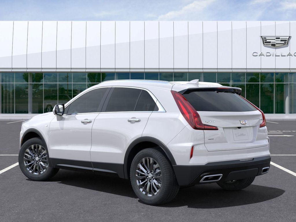 2024 Cadillac XT4 Premium Luxury 3