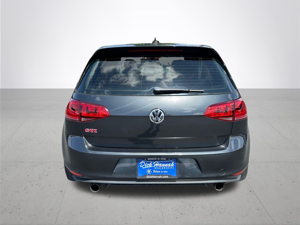 2016 Volkswagen Golf GTI SE