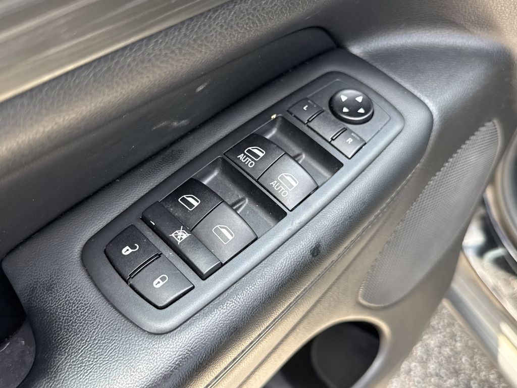 2020 Jeep Grand Cherokee Laredo E Black at Victoria Chrysler Dodge Jeep Ram