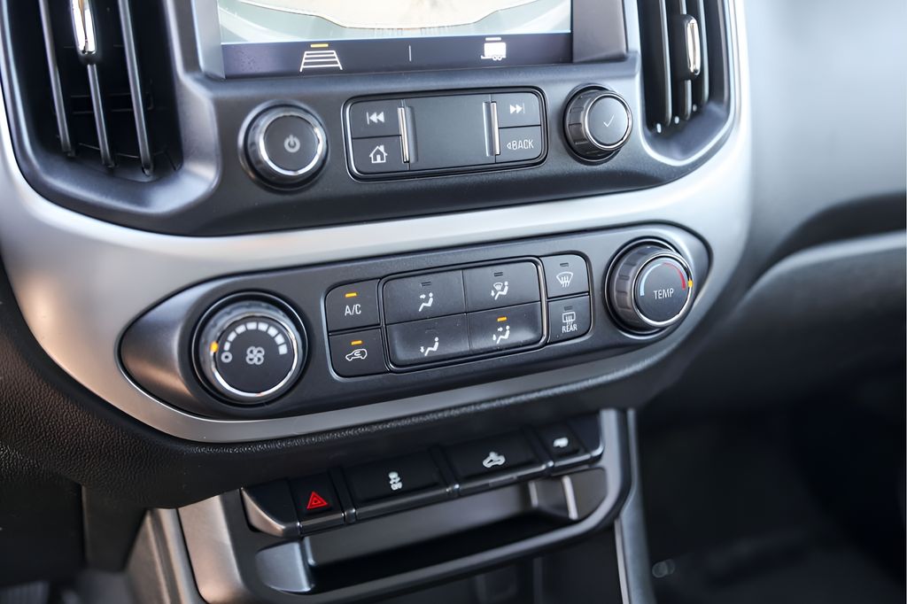 Used Car 2022 Chevrolet Colorado  Lt For Sale Under $30,000 In Austin, Texas