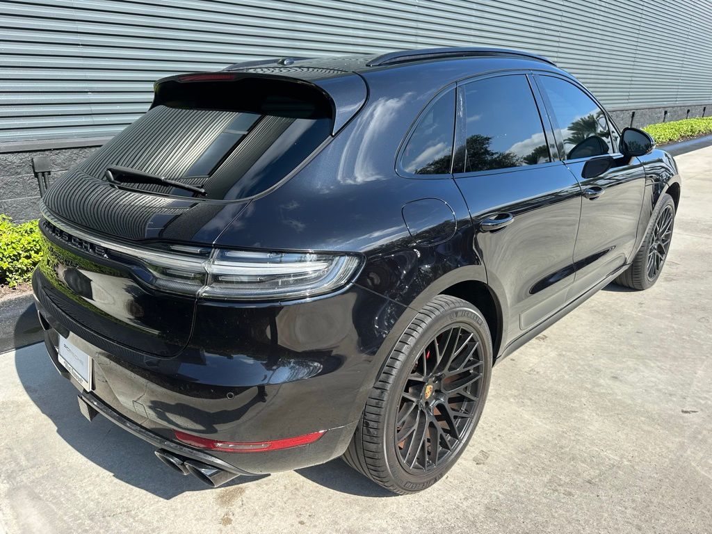 Thumbnail: 2020 Porsche Macan - 9