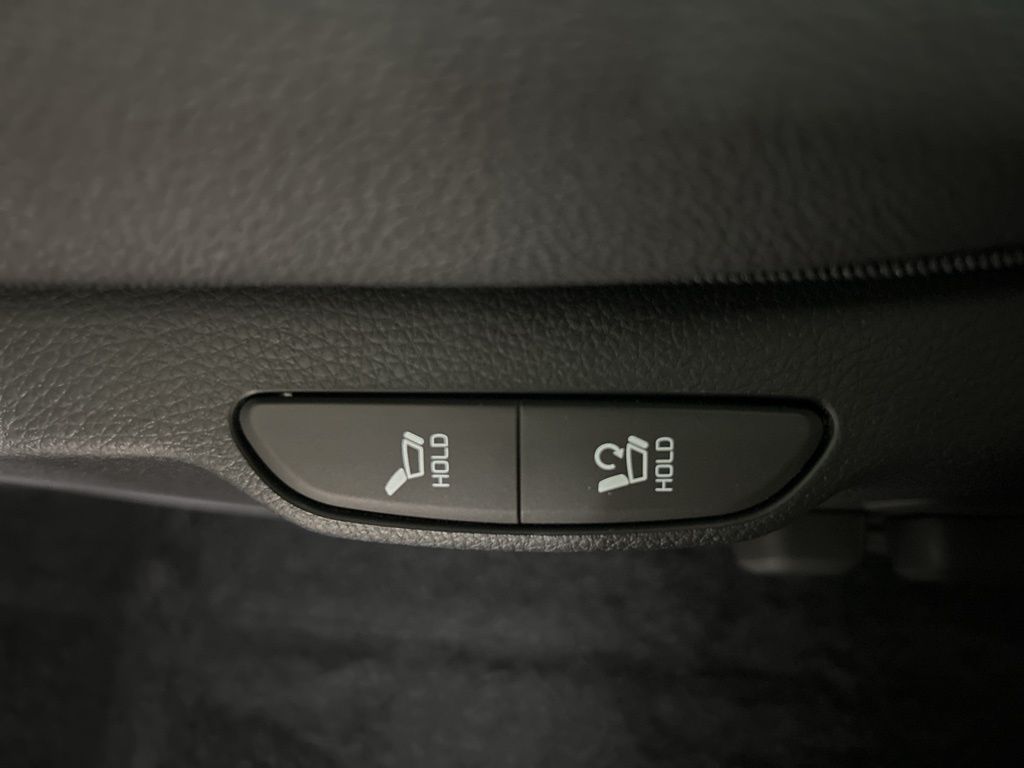 new 2026 Kia Carnival car, priced at $54,385