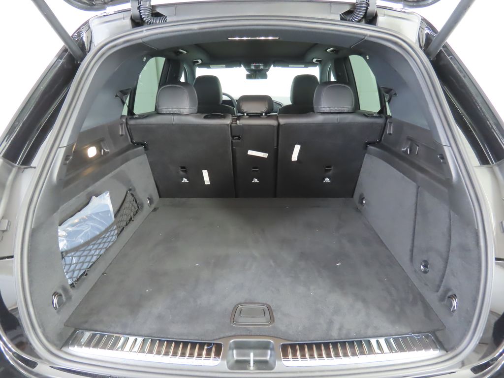 Thumbnail: 2026 Mercedes-Benz GLE - 28