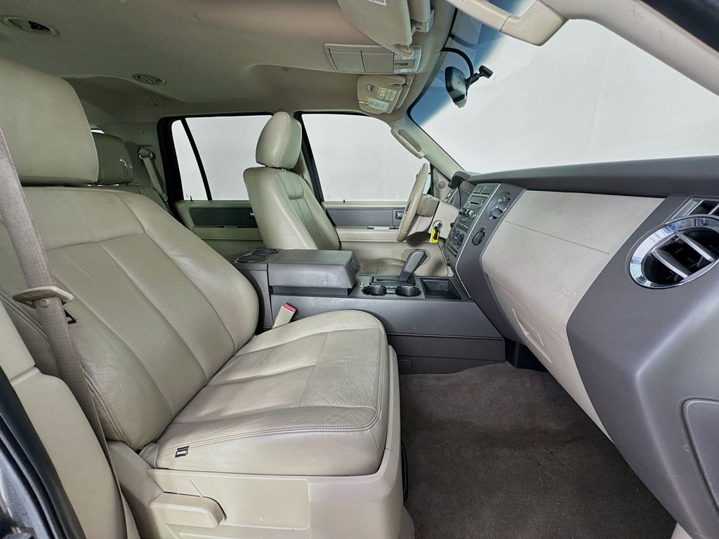 Used Car 2014 Ford Expedition  For Sale Under $10,000 In Austin, Texas