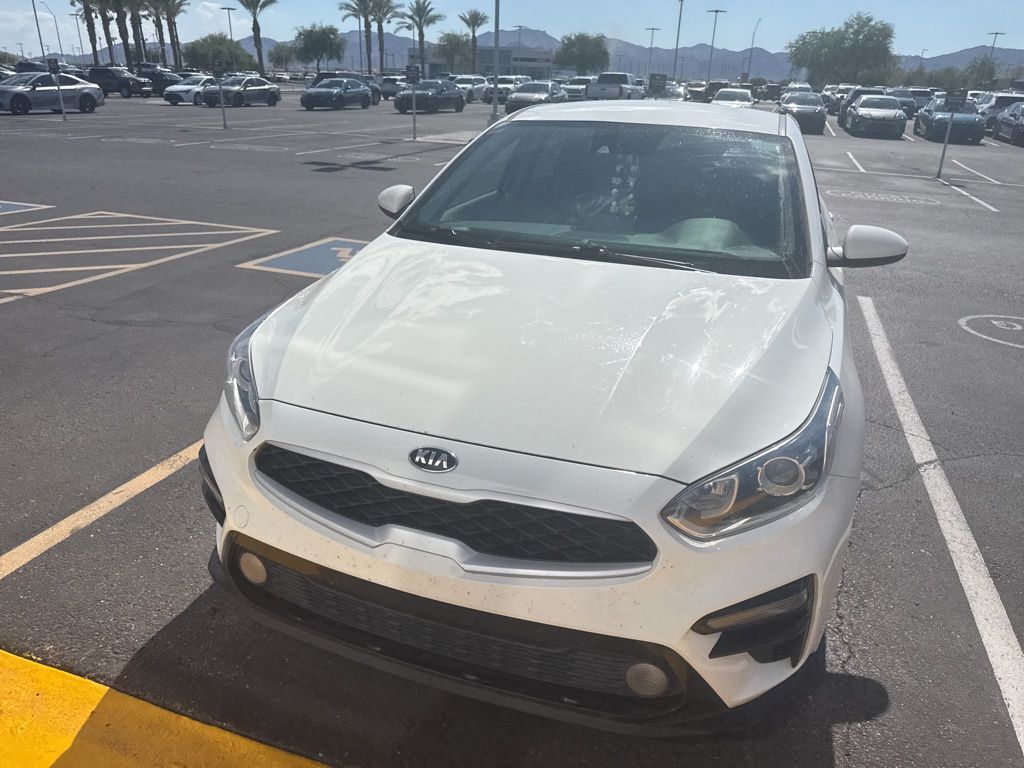 Thumbnail: 2021 Kia Forte - 2