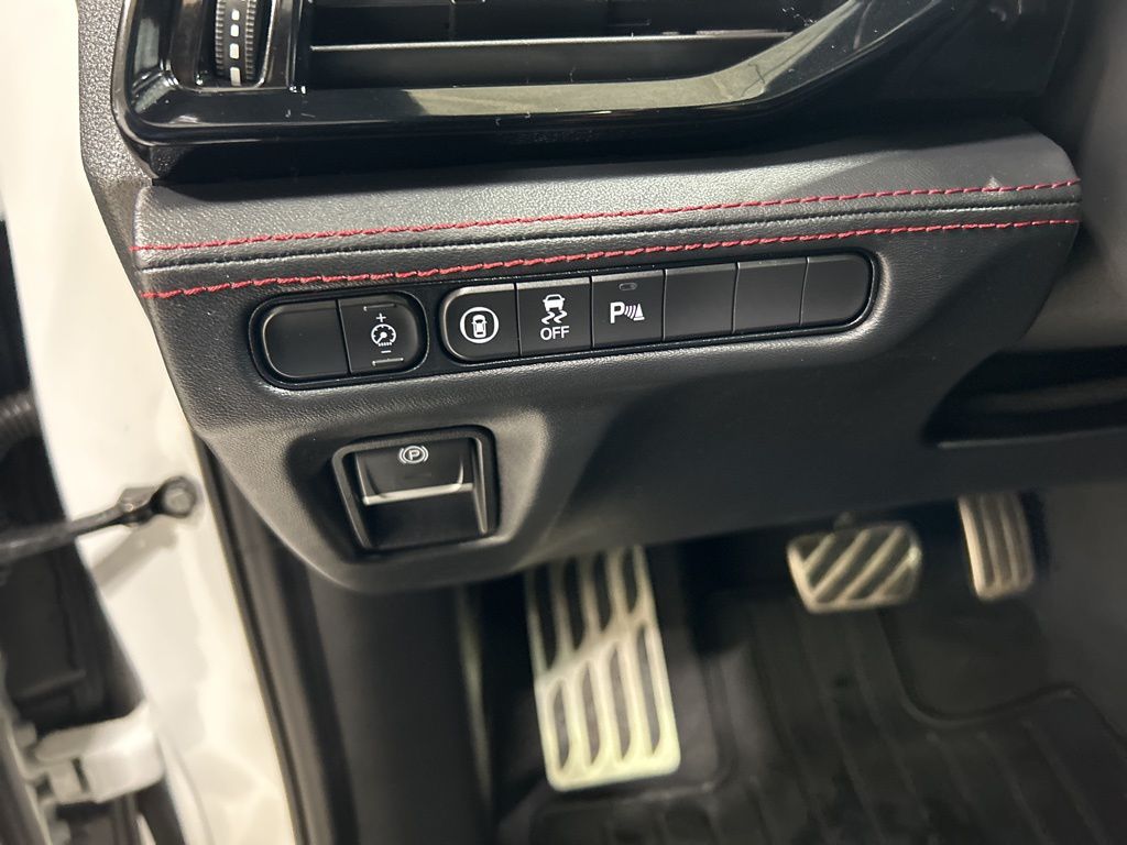 used 2024 Acura MDX car, priced at $39,961