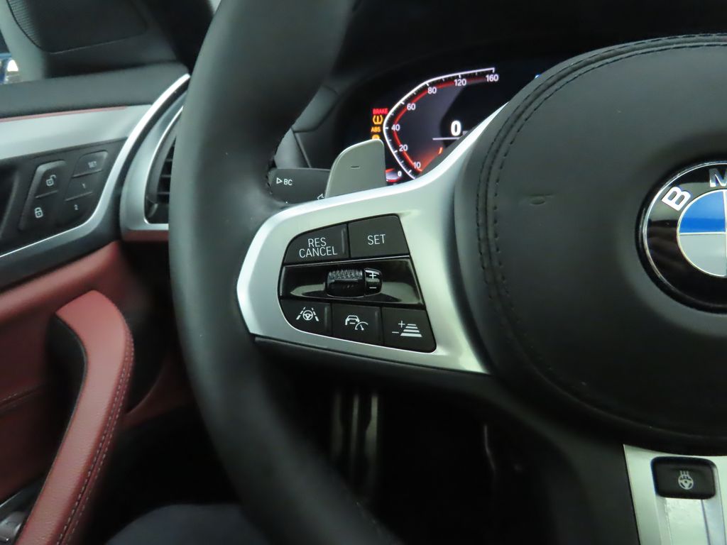 Thumbnail: 2021 BMW X4 - 11