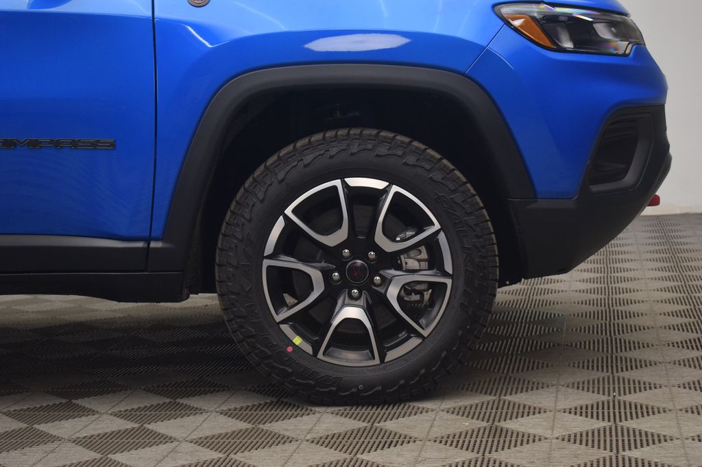 new 2026 Jeep Compass car, priced at $33,584