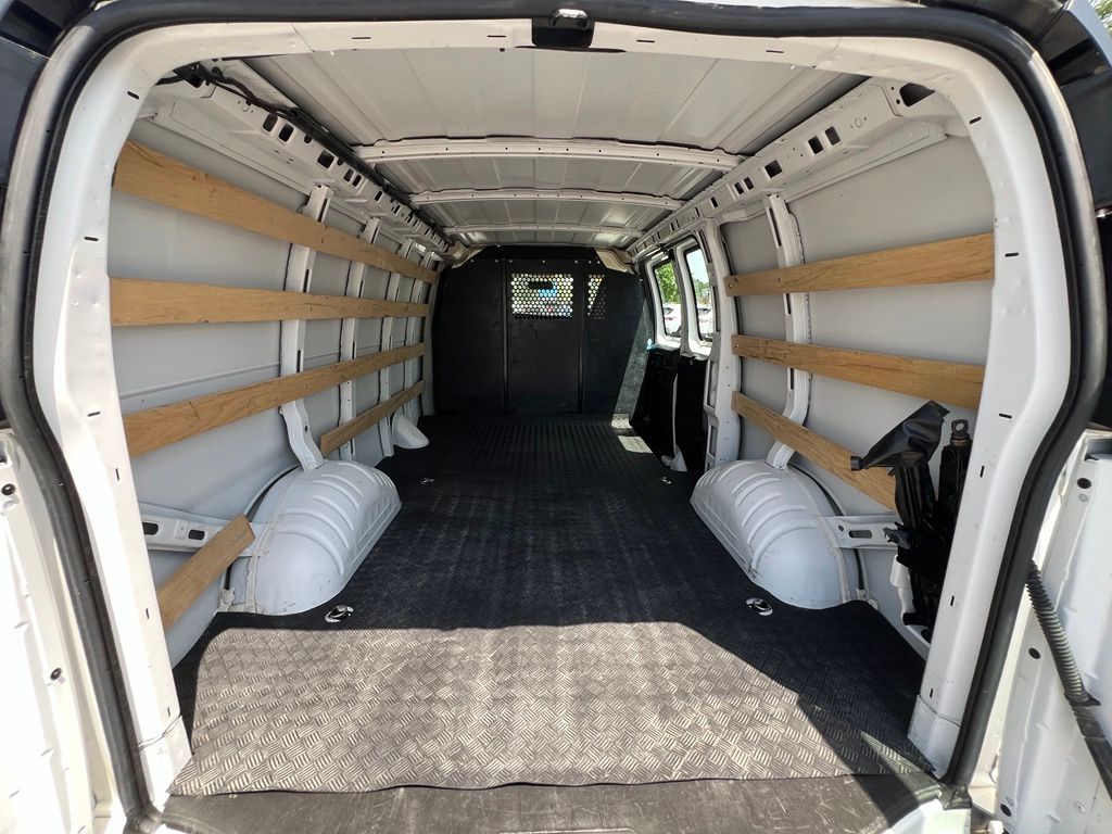 Used 2025 GMC Savana 2500 Van