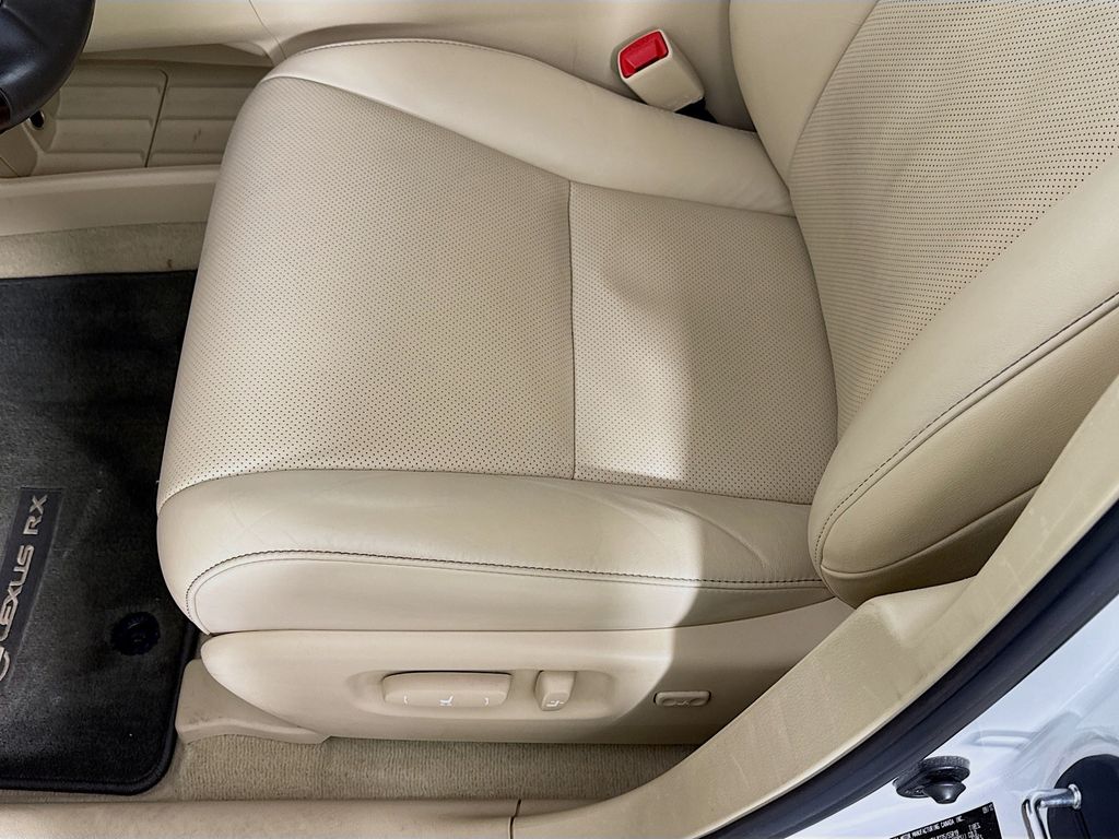 Thumbnail: 2013 Lexus RX - 20