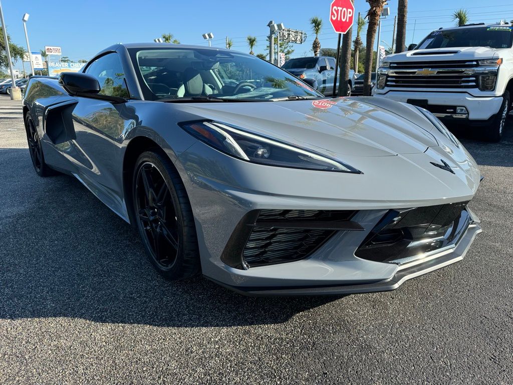 2024 Chevrolet Corvette Stingray 10