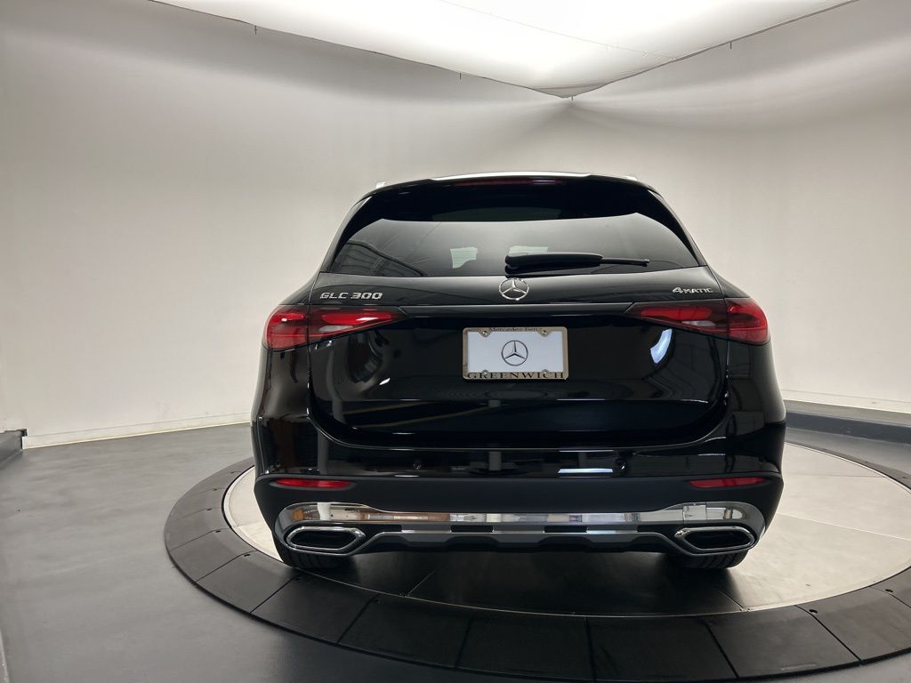 Thumbnail: 2025 Mercedes-Benz GLC - 6