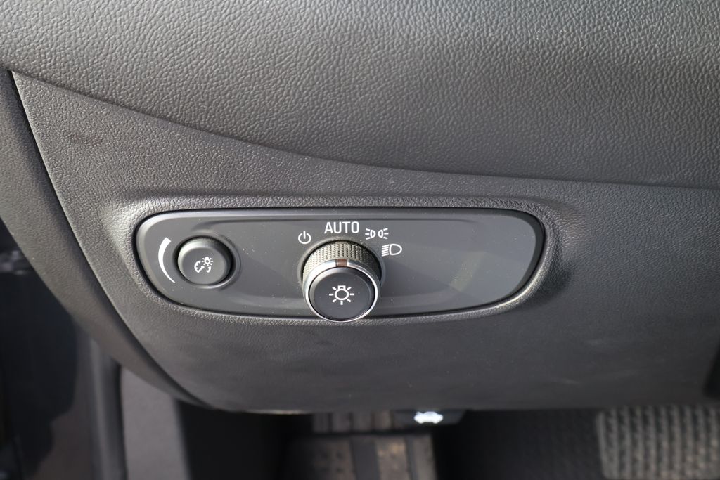 2022 Chevrolet Equinox LT 18