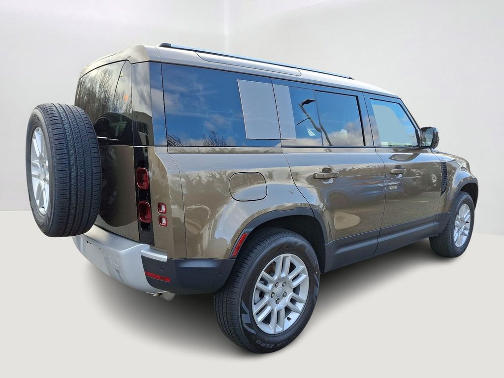 Thumbnail: 2025 Land Rover Defender - 3