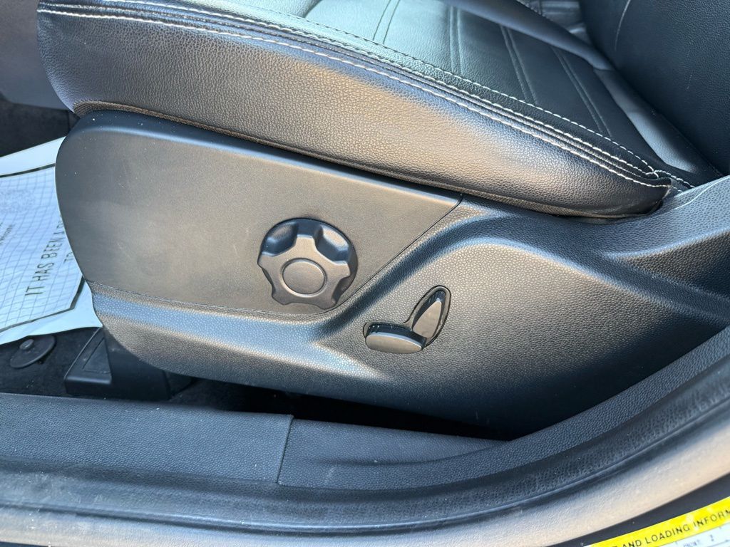 Thumbnail: 2021 Ford EcoSport - 14